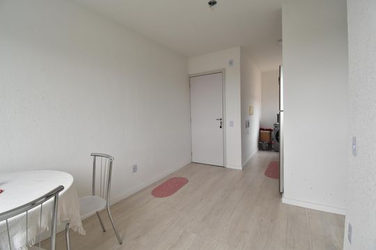 Sala de apartamento à venda com 2 quartos, 38m² em Campo de Santana, Curitiba