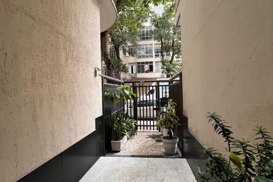 Apartamento à venda com 3 quartos, 117m² em Copacabana, Rio de Janeiro