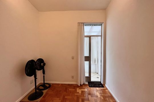 Apartamento à venda com 3 quartos, 117m² em Copacabana, Rio de Janeiro