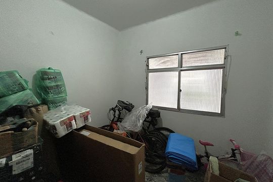 Quarto casa 2 de casa à venda com 4 quartos, 444m² em Realengo, Rio de Janeiro