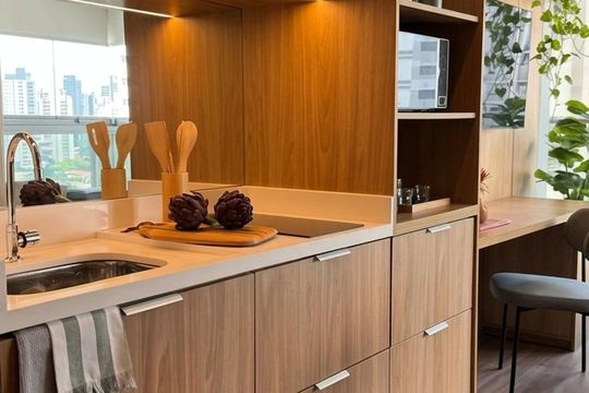 Cozinha de kitnet/studio para alugar com 1 quarto, 33m² em Bela Vista, São Paulo