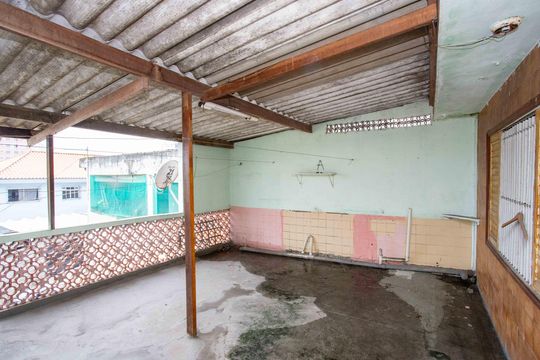 Varanda de casa à venda com 3 quartos, 136m² em Centro, Diadema
