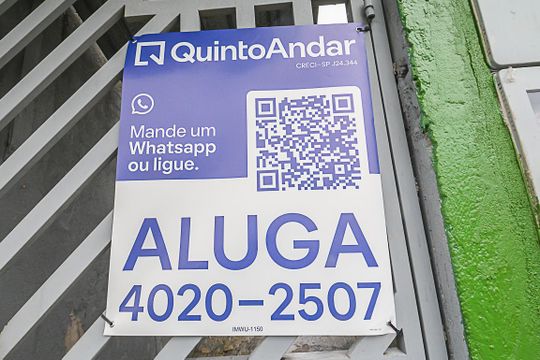 Placa  de casa para alugar com 1 quarto, 30m² em Jardim Calux, São Bernardo do Campo
