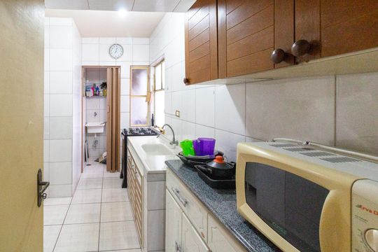 Cozinha e Área de Serviço de apartamento para alugar com 2 quartos, 65m² em Centro, Guarulhos