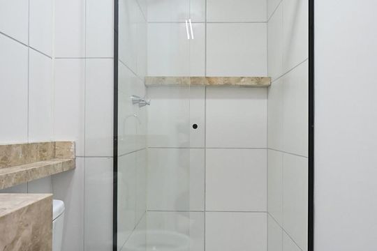 Banheiro de apartamento para alugar com 2 quartos, 40m² em Vila Andrade, São Paulo