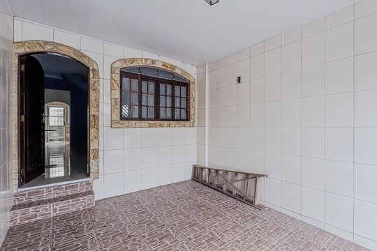 Garagem de casa para alugar com 2 quartos, 90m² em Jardim Santa Maria, São Paulo