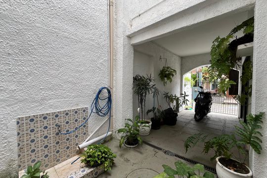 Garagem  de casa de condomínio à venda com 5 quartos, 300m² em Barra da Tijuca, Rio de Janeiro