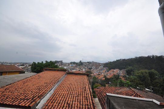 Vista do Quarto 1 de casa para alugar com 2 quartos, 25m² em Parque Casa de Pedra, São Paulo