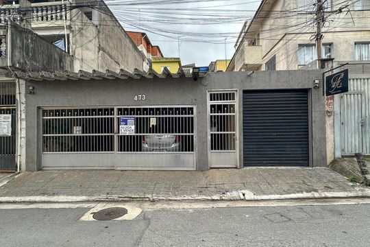 Fachada de casa à venda com 6 quartos, 290m² em Parque Bristol, São Paulo