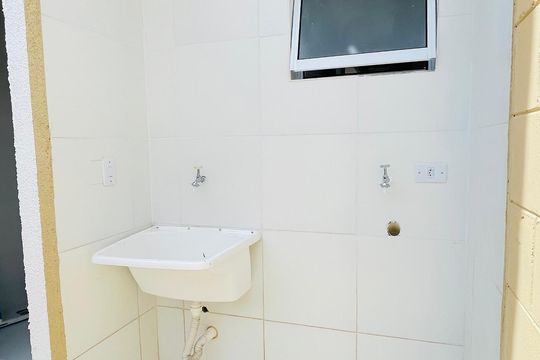 Área de Serviço de casa de condomínio para alugar com 2 quartos, 55m² em Centro, Cotia