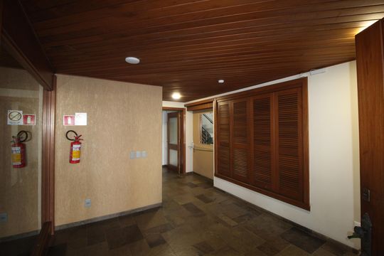 Área comum de apartamento à venda com 3 quartos, 220m² em Petrópolis, Porto Alegre