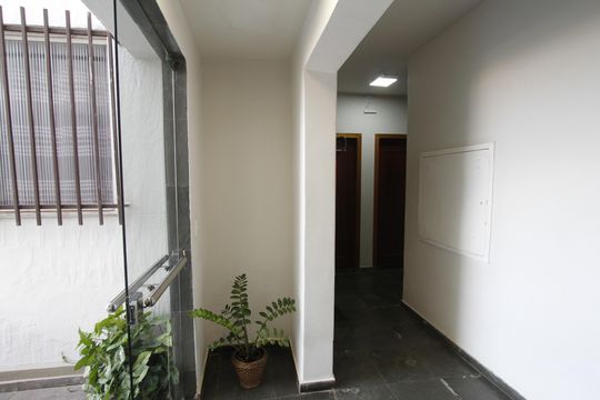 Hall de entrada de apartamento para alugar com 2 quartos, 80m² em Luxemburgo, Belo Horizonte