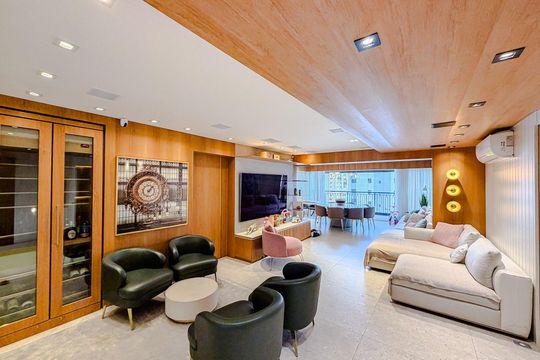 Apartamento à venda com 3 quartos, 147m² em Vila Mariana, São Paulo