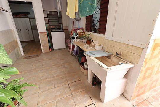 Casa para alugar com 1 quarto, 98m² em Farrapos, Porto Alegre