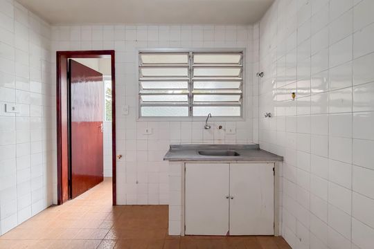 Cozinha de apartamento para alugar com 1 quarto, 49m² em Cambuci, São Paulo