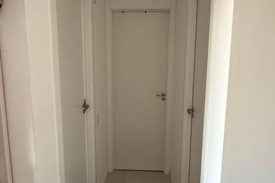 Corredor de apartamento para alugar com 2 quartos, 43m² em Fazenda Crimeia Caveiras, Goiânia