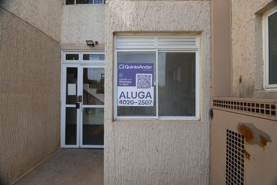 Placa de apartamento para alugar com 2 quartos, 41m² em Rio Branco, Canoas