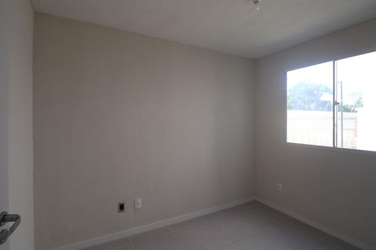 Quarto 2 de apartamento para alugar com 2 quartos, 41m² em Rio Branco, Canoas