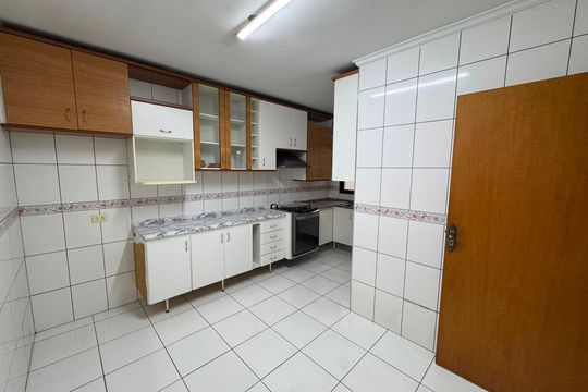 Cozinha de apartamento à venda com 3 quartos, 157m² em Parque das Nações, Santo André