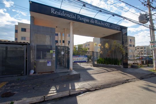 Apartamento à venda com 3 quartos, 75m² em Núcleo Bandeirante, Brasília