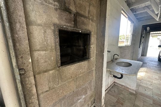 Churrasqueira de casa para alugar com 2 quartos, 70m² em Forquilhinhas, São José