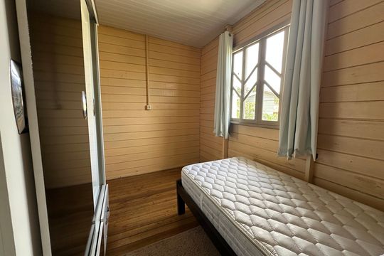 Quarto 2 de casa para alugar com 2 quartos, 70m² em Forquilhinhas, São José