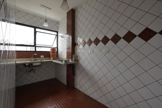 Cozinha de apartamento à venda com 1 quarto, 78m² em Paraíso, São Paulo