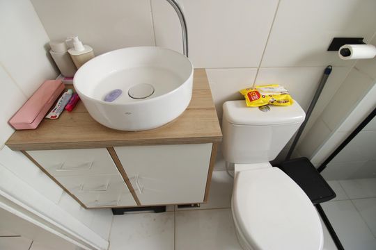 Banheiro de apartamento para alugar com 2 quartos, 48m² em Jardim Betania, Sorocaba