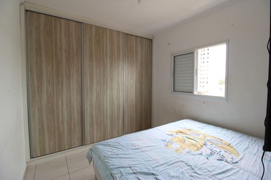 Quarto 1 de apartamento para alugar com 2 quartos, 48m² em Jardim Betania, Sorocaba