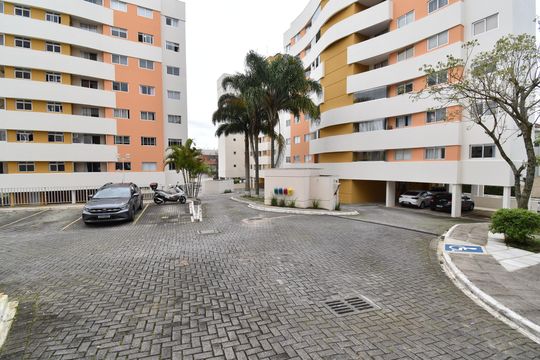 Área comum de apartamento à venda com 2 quartos, 67m² em Campo Comprido, Curitiba