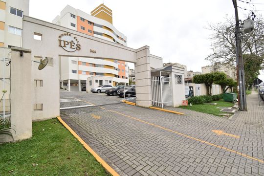 Fachada do condomínio de apartamento à venda com 2 quartos, 67m² em Campo Comprido, Curitiba