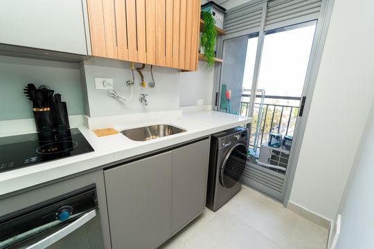 Cozinha de apartamento à venda com 2 quartos, 57m² em Parque Industrial, Campinas