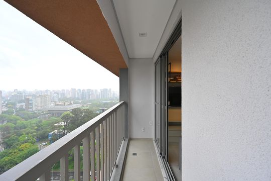 Varanda de apartamento para alugar com 1 quarto, 32m² em Ibirapuera, São Paulo