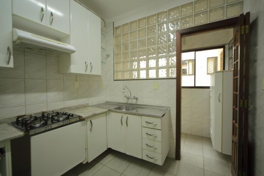 Cozinha  de apartamento para alugar com 2 quartos, 70m² em Jardim Gagliardi, São Bernardo do Campo