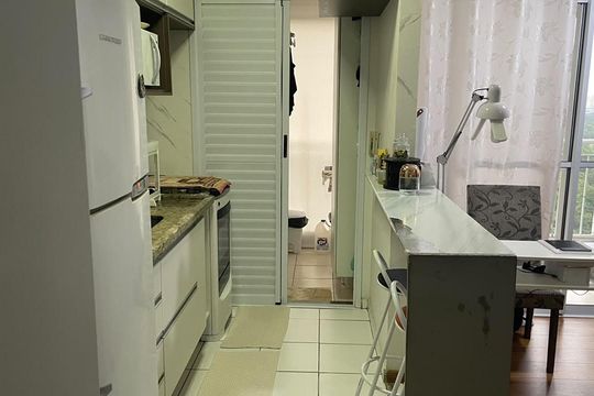 Cozinha de apartamento à venda com 2 quartos, 53m² em Vila Moraes, São Paulo