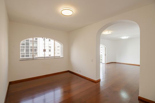 Saleta de apartamento para alugar com 5 quartos, 230m² em Vila Nova Conceição, São Paulo