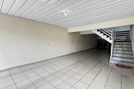 Garagem de apartamento para alugar com 2 quartos, 50m² em Vila Guarani, Santo André