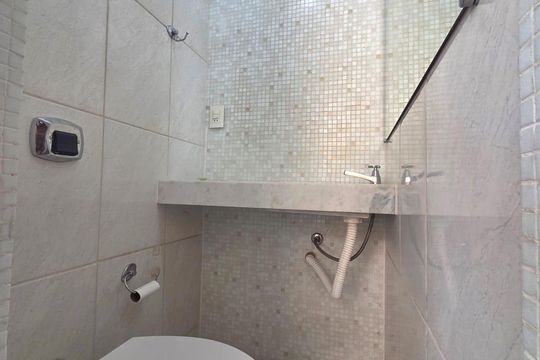 Lavabo de apartamento à venda com 3 quartos, 70m² em Monsenhor Messias, Belo Horizonte