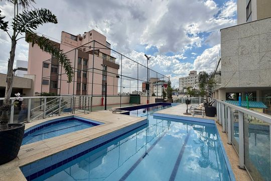 Área comum - Piscina de apartamento à venda com 3 quartos, 89m² em Grajaú, Belo Horizonte