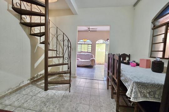 Copa  de casa para alugar com 3 quartos, 220m² em Frei Eustaquio, Belo Horizonte