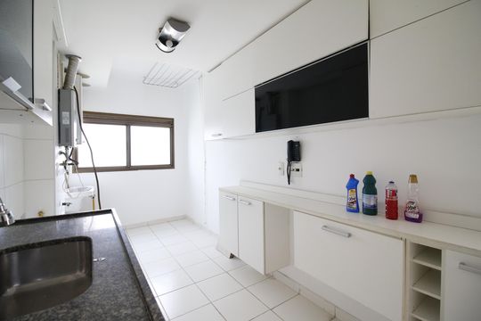 Cozinha de apartamento para alugar com 4 quartos, 101m² em Jacarepaguá, Rio de Janeiro