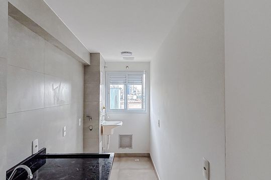 Cozinha e Área de Serviço de apartamento para alugar com 2 quartos, 57m² em Chácara Califórnia, São Paulo