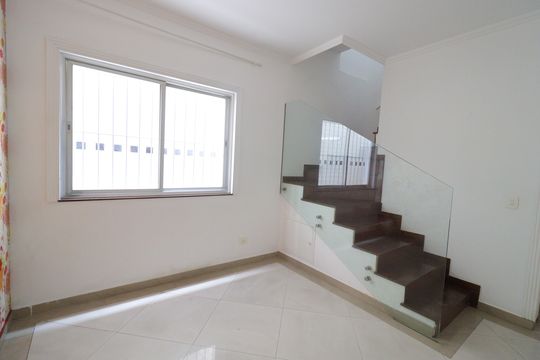 Sala de Jantar de casa à venda com 3 quartos, 200m² em Jardim Consorcio, São Paulo