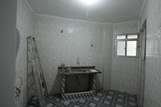 Cozinha e Área de Serviço de apartamento para alugar com 2 quartos, 54m² em Saboó, Santos