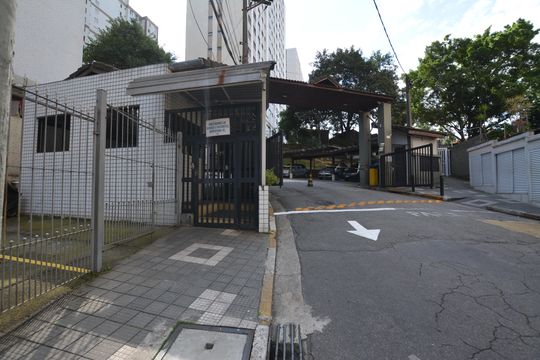 Fachada de apartamento à venda com 3 quartos, 85m² em Jaguaré, São Paulo