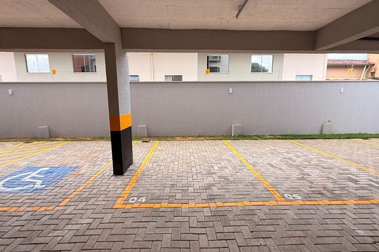 Garagem de kitnet/studio para alugar com 1 quarto, 28m² em Jardim América, Goiânia