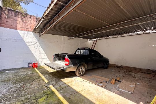 Garagem de casa para alugar com 3 quartos, 300m² em Jardim Vera Cruz, São Bernardo do Campo