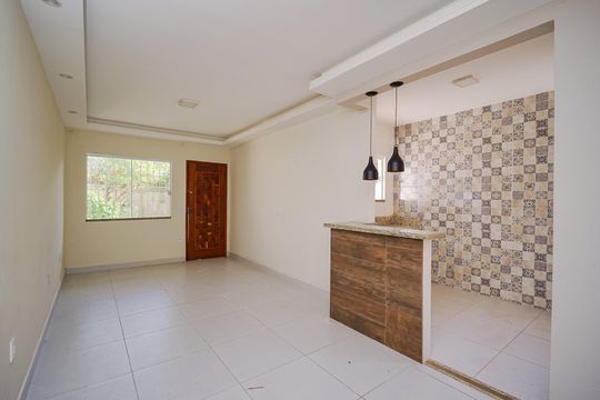Sala de casa para alugar com 2 quartos, 64m² em Itaipuaçu, Maricá
