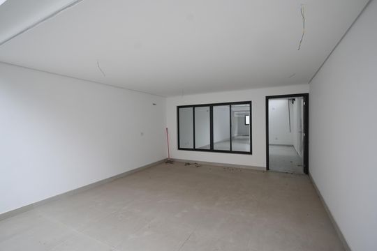 Garagem de casa à venda com 3 quartos, 298m² em Jardim Bela Vista, Santo André