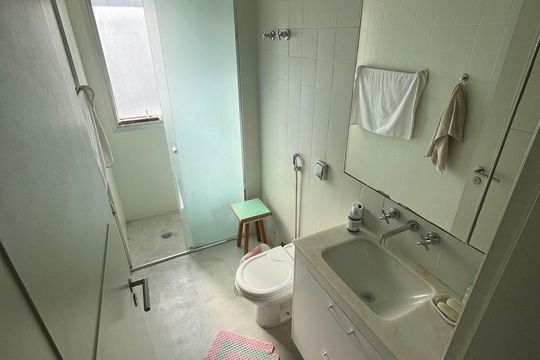 Banheiro 2 de apartamento para alugar com 2 quartos, 120m² em Sumarezinho, São Paulo